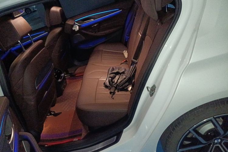 Used BMW 5 Series 2021 Restyled 530Li Luxury Edition M Sport Package Left Rear Seat