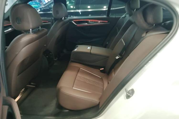 Used BMW 5 Series 2021 525Li M Sport Package Left Rear Seat
