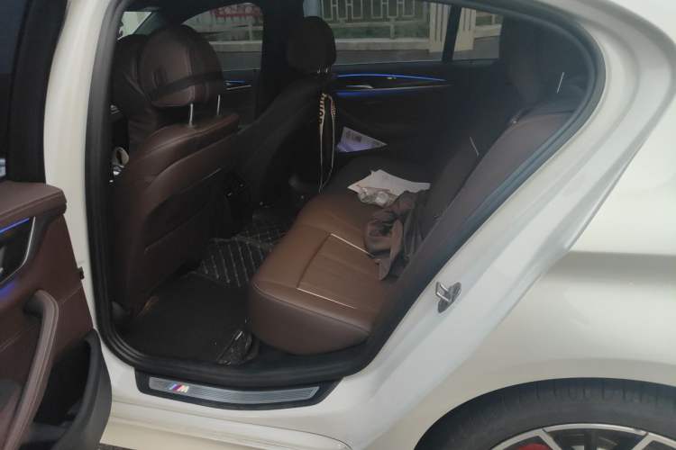 Used BMW 5 Series 2021 525Li M Sport Package Left Rear Seat