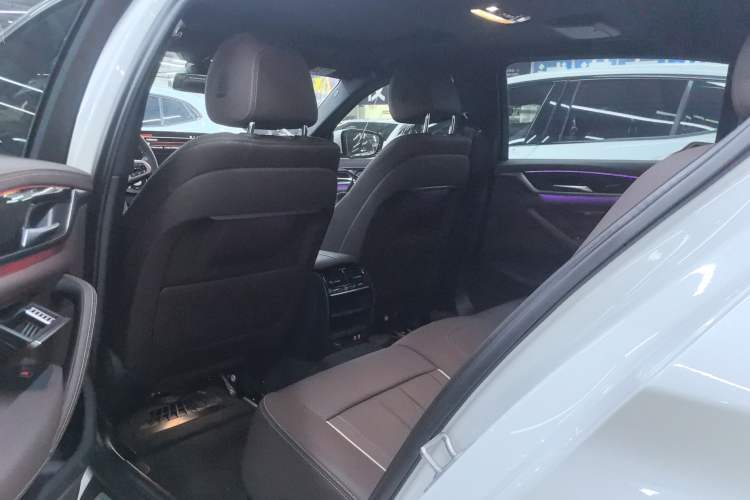 Used BMW 5 Series 2021 525Li M Sport Package Left Rear Seat