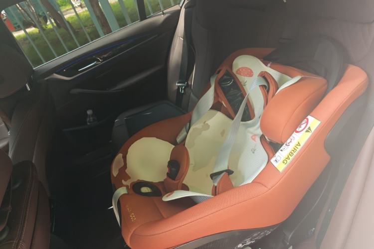 Used BMW 5 Series 2021 Facelifted 525Li M Sport Package Left Rear Seat