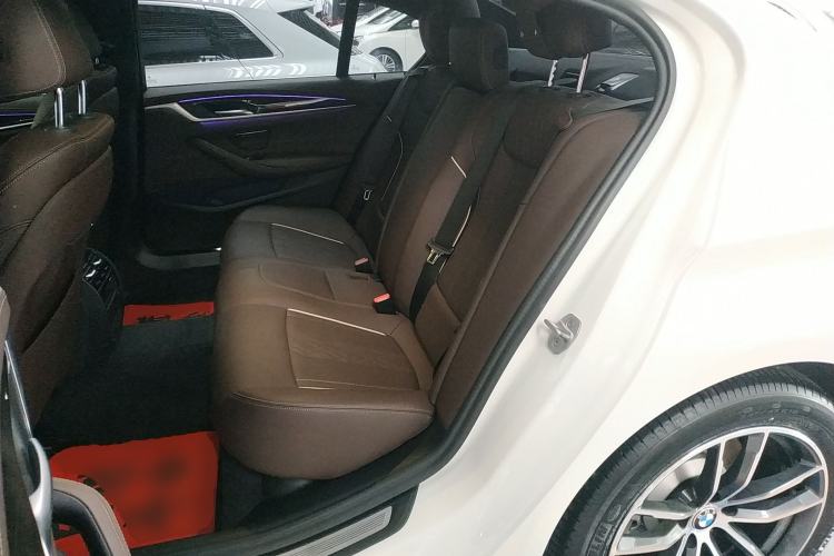Used BMW 5 Series 2021 525Li M Sport Package Left Rear Seat