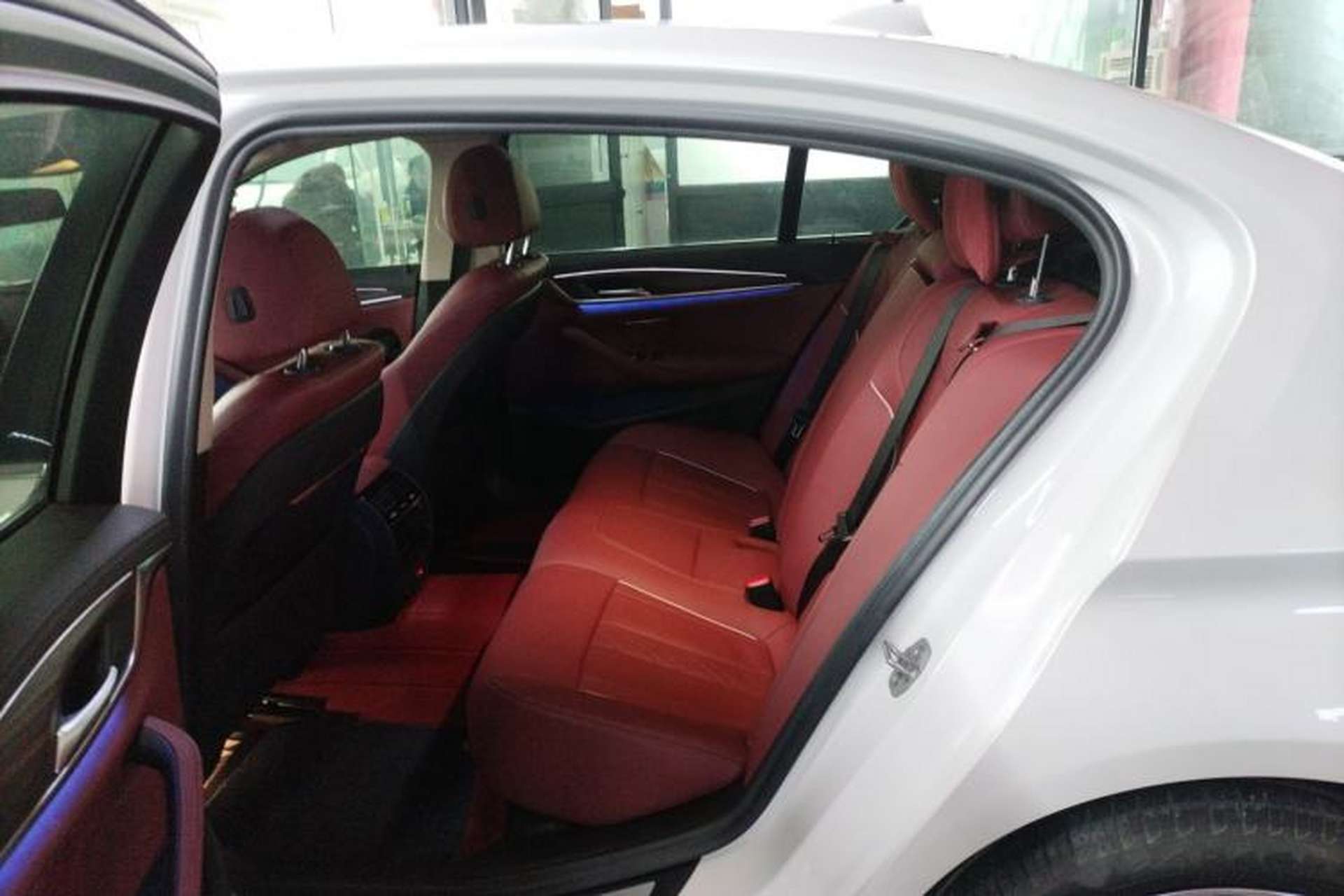 Used BMW 5 Series 2021 530Li Leading Luxury Package Left Rear Seat