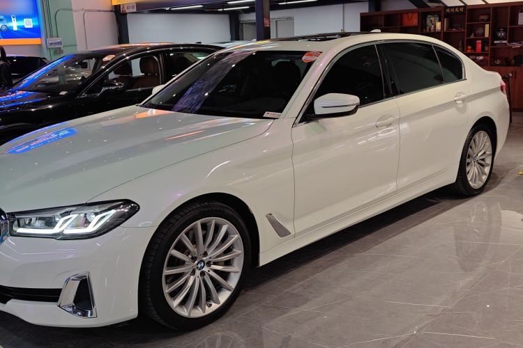 Used BMW 5 Series 2021 530Li Luxury Edition Premium Package Left Side