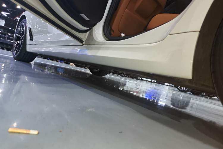 Used BMW 5 Series 2021 530i M Sport Package Left Side Sill