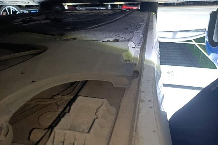 Used BMW 5 Series 2021 525Li Luxury Package Left Side Sill