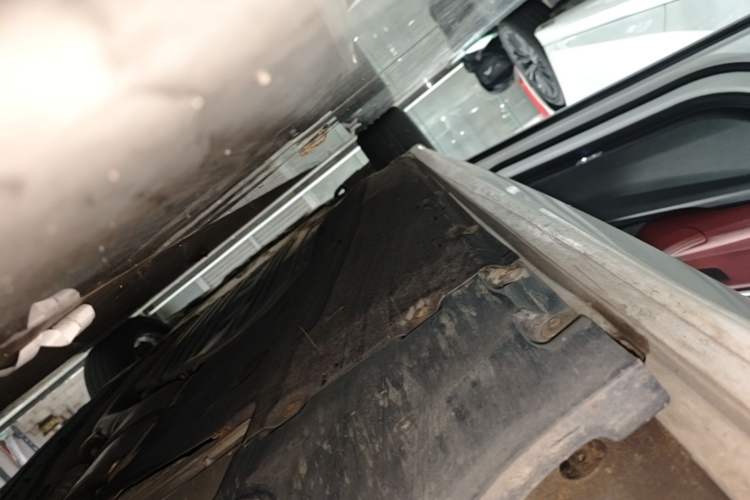 Used BMW 5 Series 2021 525Li M Sport Package Left Side Sill