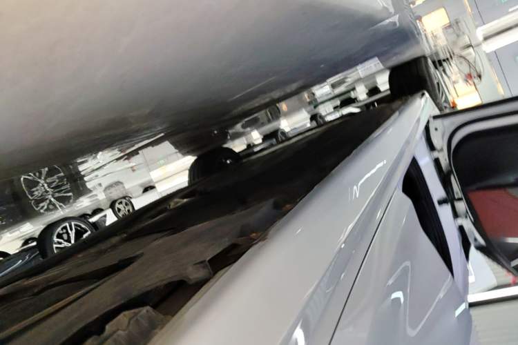 Used BMW 5 Series 2021 530Li Leading Model M Sport Package Left Side Sill