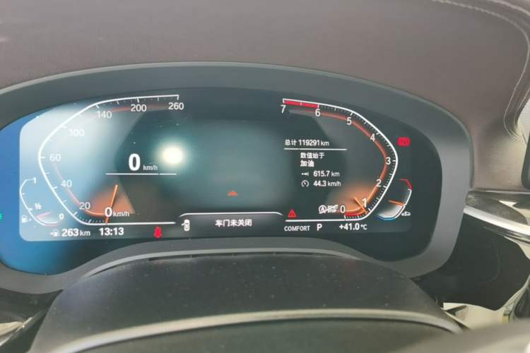 Used BMW 5 Series 2021 Updated Version 525Li Luxury Package Odometer Close Up