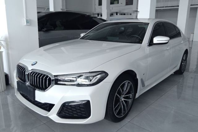 BMW 5 Series 2021 525Li M Sport Package usado