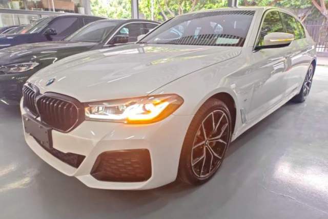 Used BMW 5 Series 2021 530Li Luxury Edition M Sport Package
