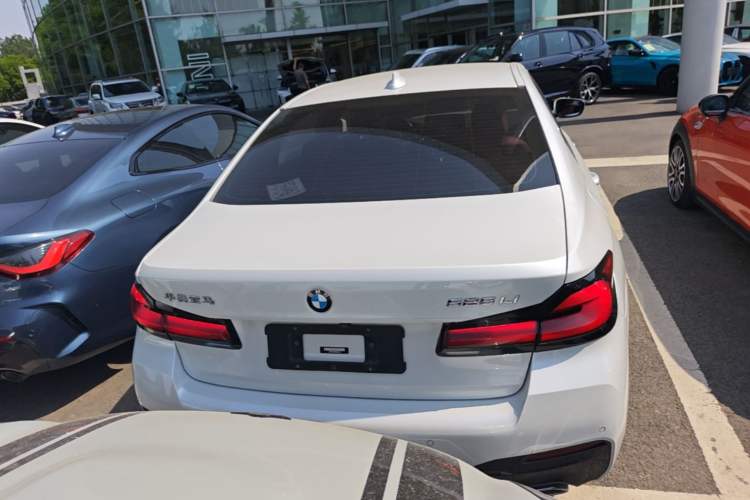 Used BMW 5 Series 2021 525Li M Sport Package Rear