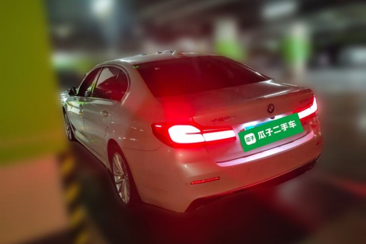 Used BMW 5 Series 2021 525Li Luxury Package Rear Left 45 Deg