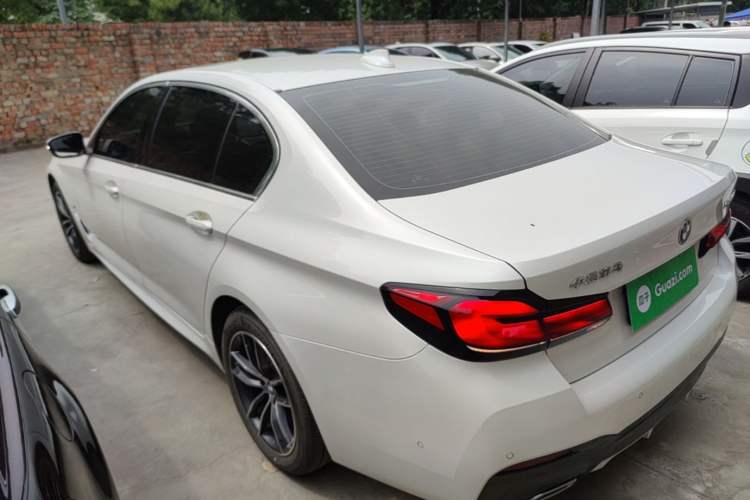 Used BMW 5 Series 2021 Facelifted 525Li M Sport Package Rear Left 45 Deg