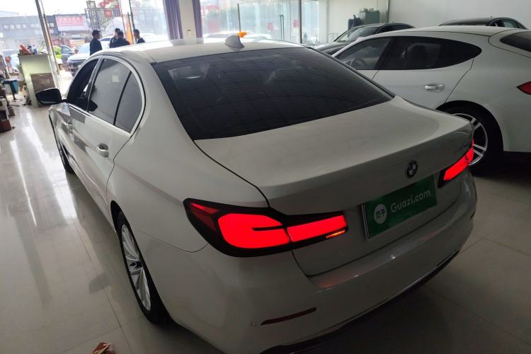 Used BMW 5 Series 2021 525Li Luxury Package Rear Left 45 Deg