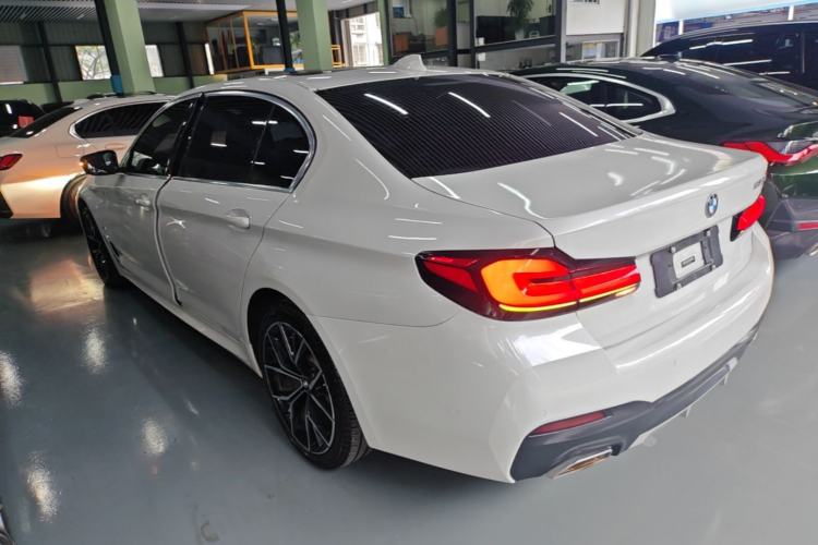 Used BMW 5 Series 2021 530Li Luxury Edition M Sport Package Rear Left 45 Deg