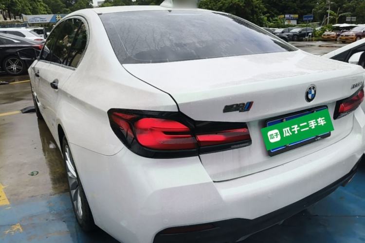 Used BMW 5 Series 2021 525Li Luxury Package Rear Left 45 Deg