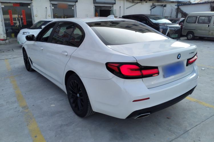 Used BMW 5 Series 2021 525Li Luxury Package Rear Left 45 Deg