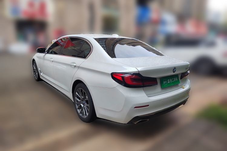 Used BMW 5 Series 2021 525Li Luxury Package Rear Left 45 Deg