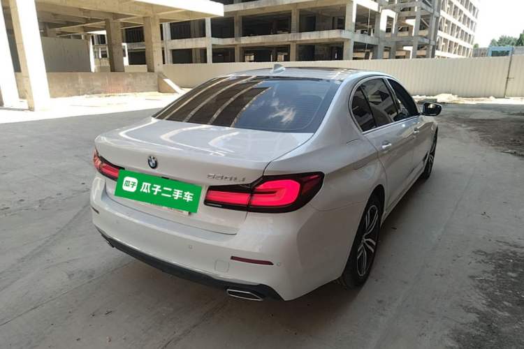 Used BMW 5 Series 2021 530Li Leading Luxury Package Rear Right 45 Deg