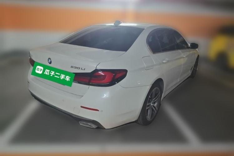 Used BMW 5 Series 2021 530Li Leading Luxury Package Rear Right 45 Deg