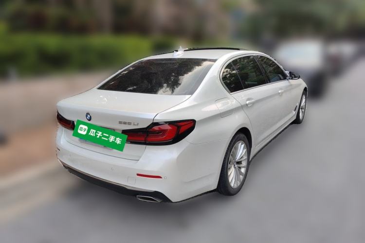 Used BMW 5 Series 2021 Updated Version 525Li Luxury Package Rear Right 45 Deg