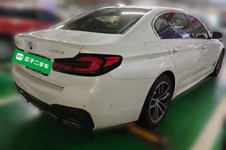 Used BMW 5 Series 2021 525Li M Sport Package Rear Right 45 Deg