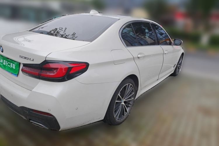 Used BMW 5 Series 2021 Facelifted 530Li Leading Edition M Sport Package Rear Right 45 Deg