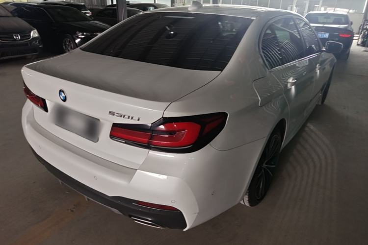 Used BMW 5 Series 2021 530Li Leading Model M Sport Package Rear Right 45 Deg