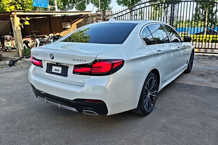 Used BMW 5 Series 2021 Facelifted 530Li Leading Edition M Sport Package Rear Right 45 Deg