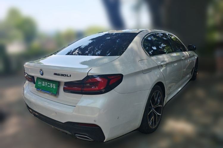 Used BMW 5 Series 2021 530Li Luxury Edition M Sport Package Rear Right 45 Deg