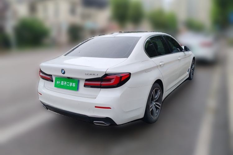 Used BMW 5 Series 2021 530Li Leading Luxury Package Rear Right 45 Deg