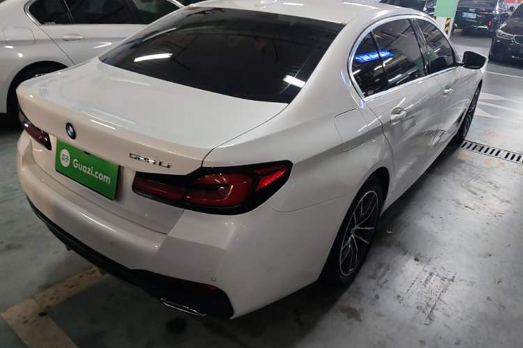 Used BMW 5 Series 2021 525Li M Sport Package Rear Right 45 Deg