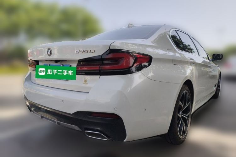 Used BMW 5 Series 2021 530Li Luxury Edition M Sport Package Rear Right 45 Deg