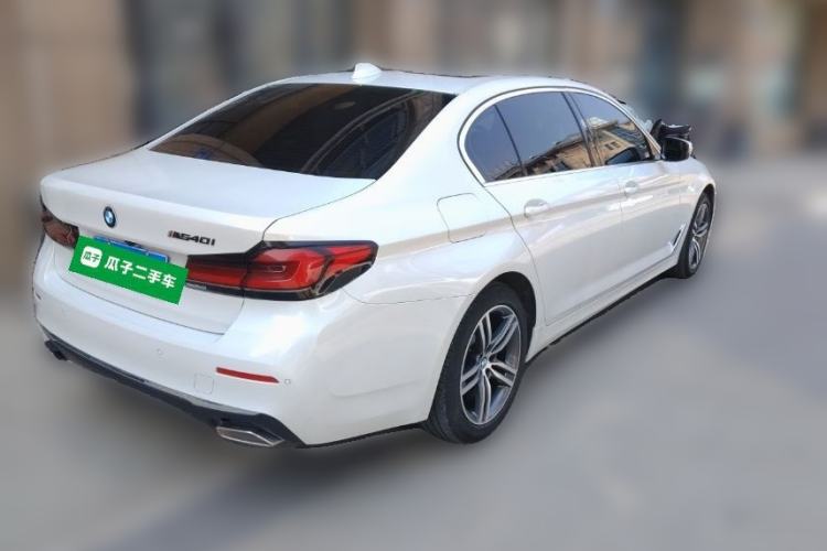 Used BMW 5 Series 2021 530Li Leading Luxury Package Rear Right 45 Deg