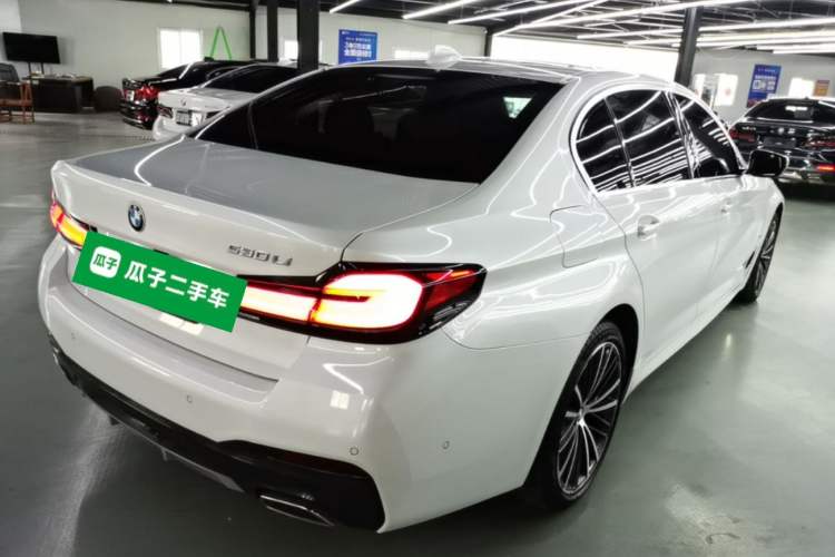 Used BMW 5 Series 2021 530Li Leading Model M Sport Package Rear Right 45 Deg