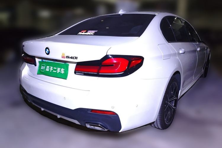 Used BMW 5 Series 2021 530Li Luxury Edition M Sport Package Rear Right 45 Deg
