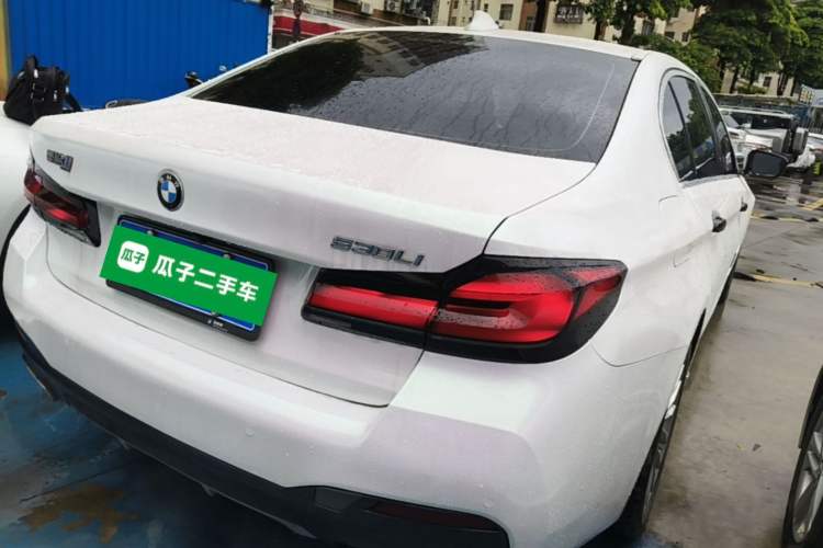 Used BMW 5 Series 2021 525Li Luxury Package Rear Right 45 Deg