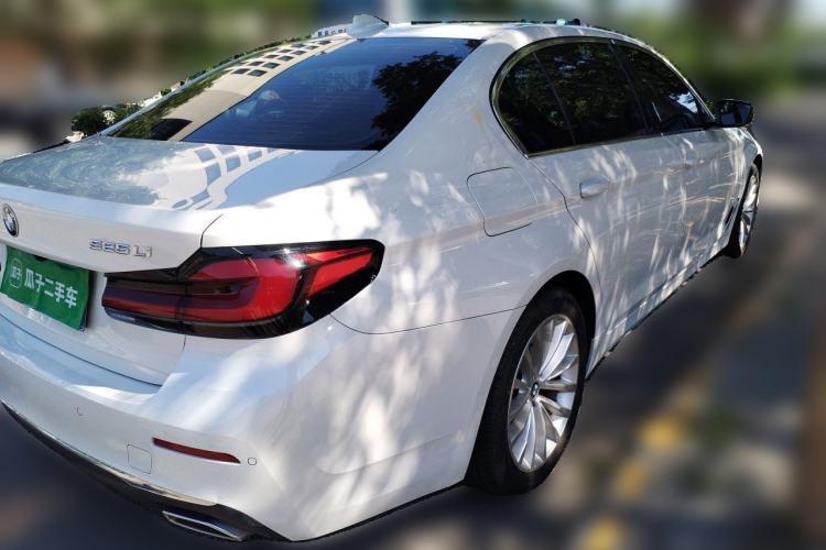Used BMW 5 Series 2021 525Li Luxury Package Rear Right 45 Deg