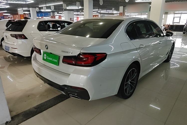 Used BMW 5 Series 2021 525Li M Sport Package Rear Right 45 Deg