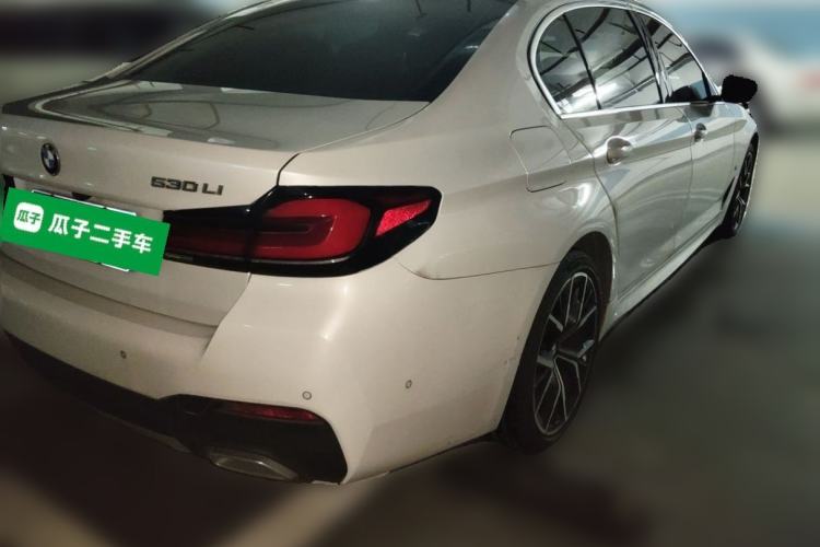 Used BMW 5 Series 2021 530Li Luxury Edition M Sport Package Rear Right 45 Deg