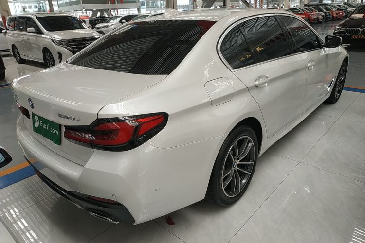 Used BMW 5 Series 2021 525Li M Sport Package Rear Right 45 Deg