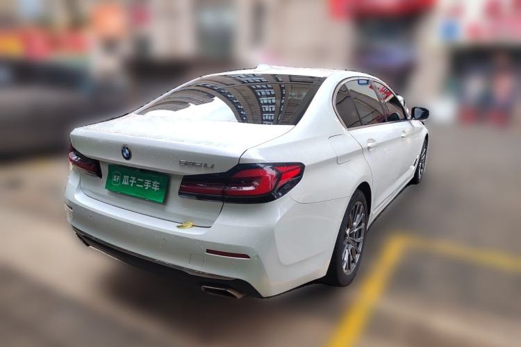 Used BMW 5 Series 2021 525Li Luxury Package Rear Right 45 Deg