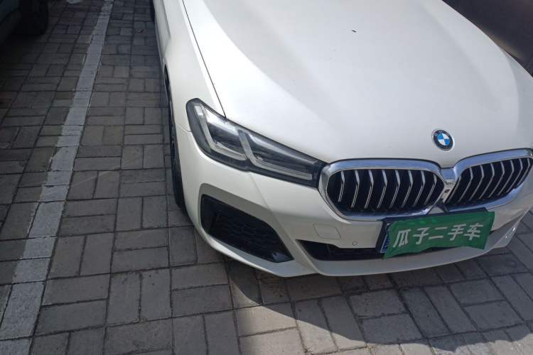 Used BMW 5 Series 2021 530Li Luxury Edition M Sport Package Right Front Headlight