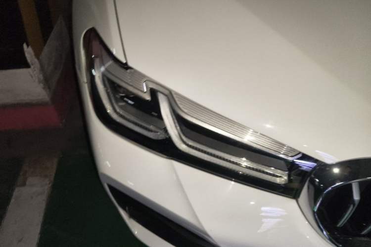 Used BMW 5 Series 2021 525i M Sport Package Right Front Headlight