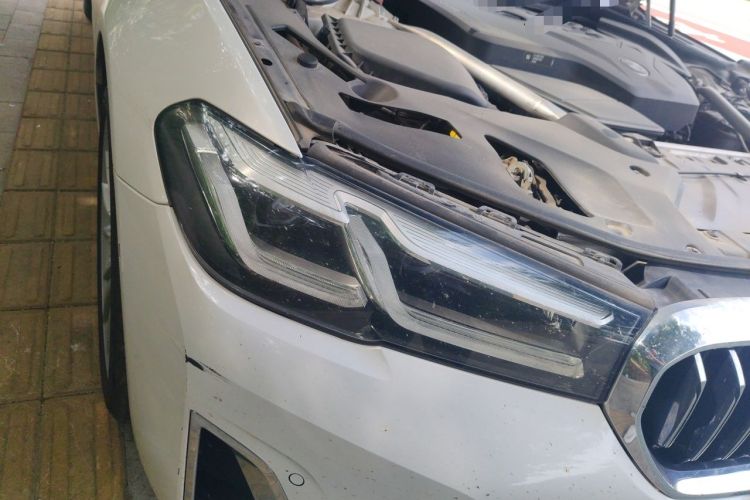 Used BMW 5 Series 2021 530Li Luxury Edition Premium Package Right Front Headlight