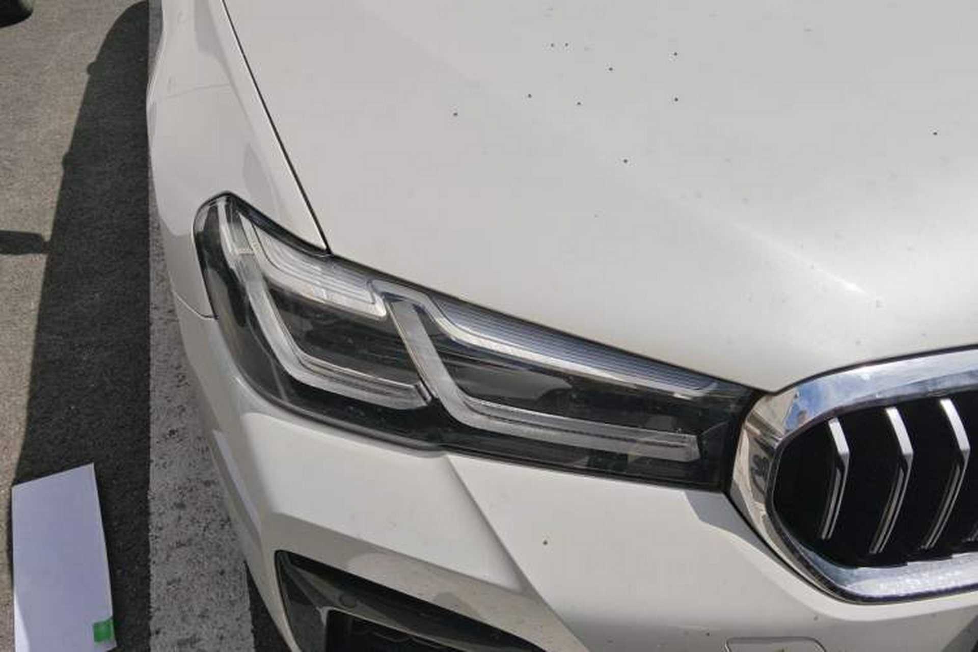 Used BMW 5 Series 2021 530Li Leading Model M Sport Package Right Front Headlight