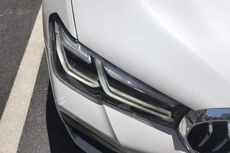 Used BMW 5 Series 2021 Facelifted 525Li M Sport Package Right Front Headlight