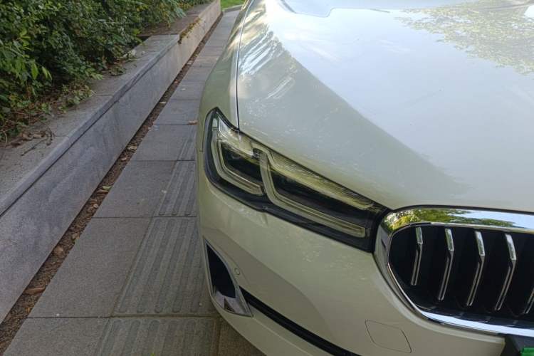 Used BMW 5 Series 2021 530Li Leading Luxury Package Right Front Headlight