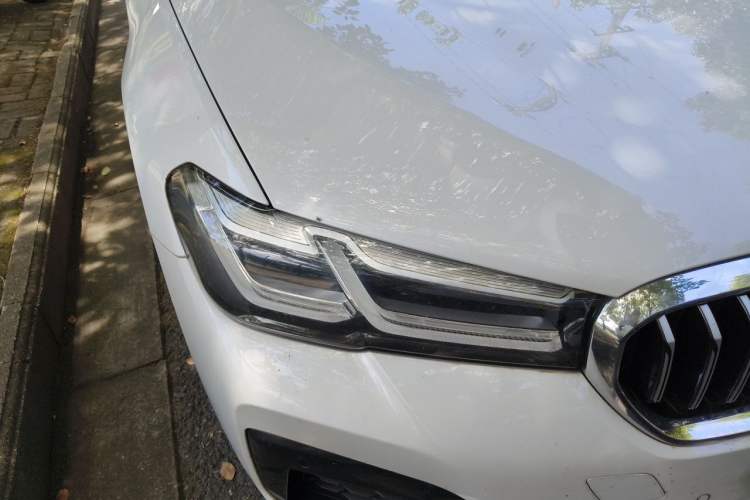 Used BMW 5 Series 2021 Facelifted 530Li Leading Edition M Sport Package Right Front Headlight